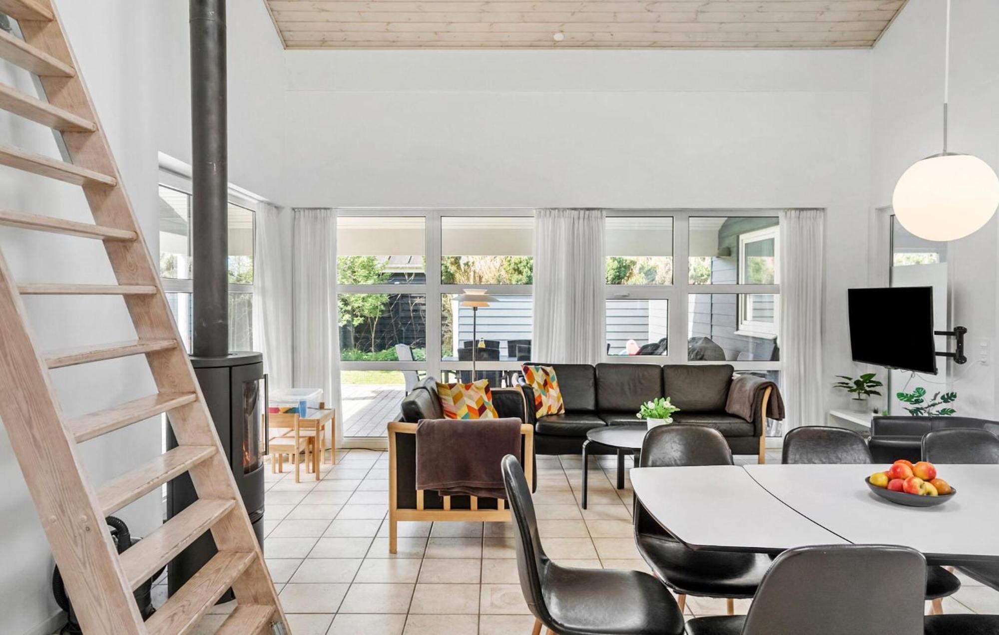 Stunning Home In Vaeggerlose With Wifi Boto By Exterior photo
